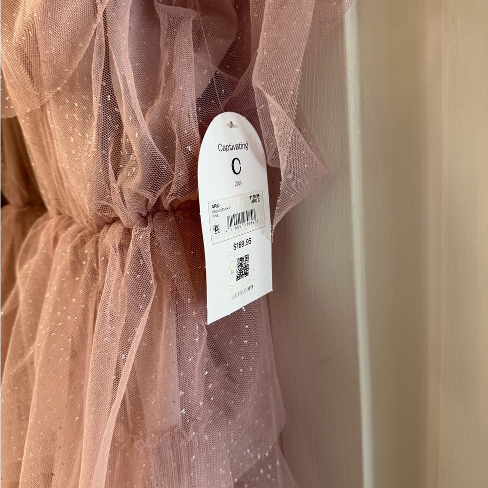 🚨FLASH SALE🚨 ARULA Blush Layered Formal Dress - Picture 4 of 5